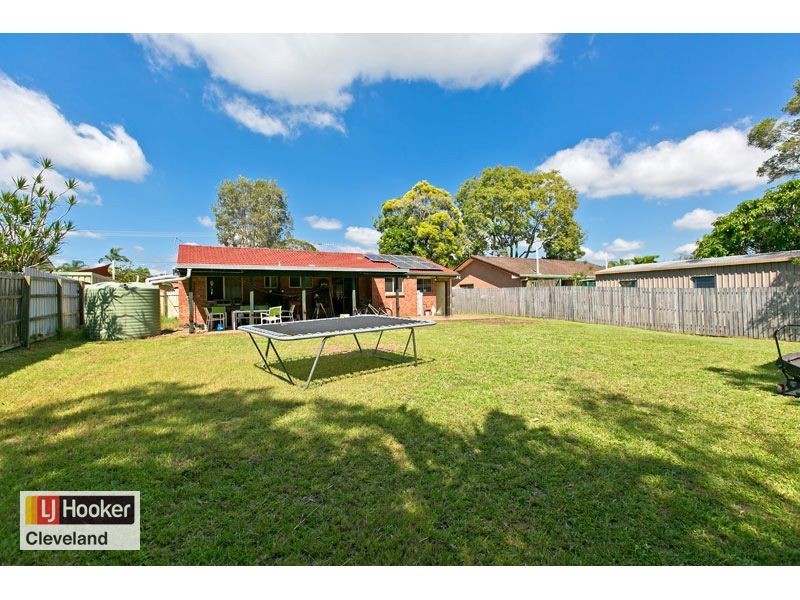 17 Rhoades Street, Capalaba QLD 4157