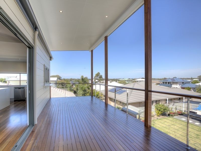 6 Nadine Crescent, Thornlands QLD 4164