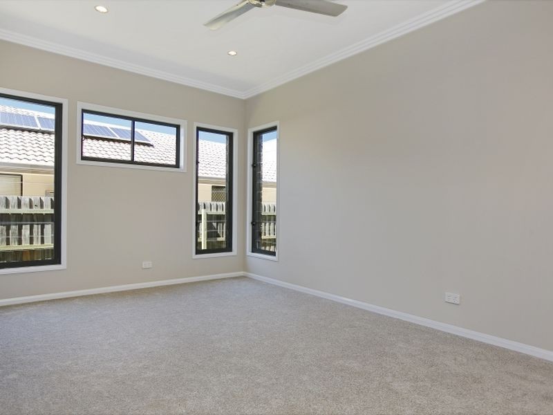 6 Nadine Crescent, Thornlands QLD 4164