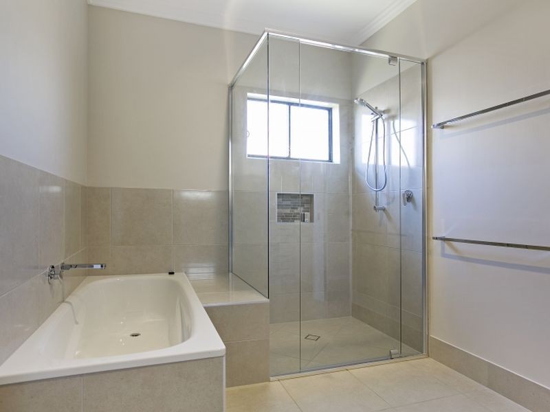 6 Nadine Crescent, Thornlands QLD 4164