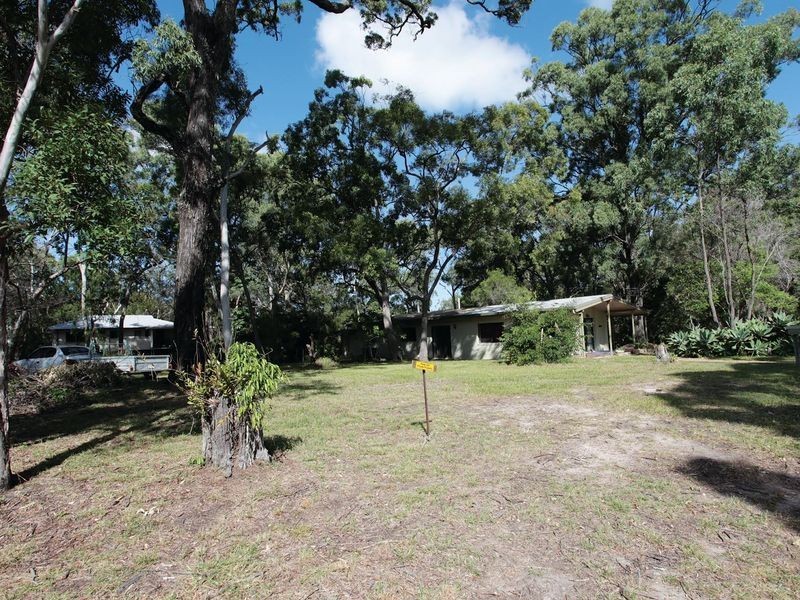 26-30 High Central Road, Macleay Island QLD 4184