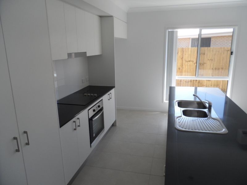 90 Brookvale Drive, Victoria Point QLD 4165