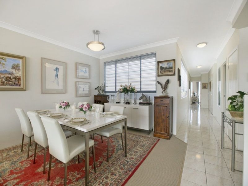 52/18-20 Masthead Drive, Raby Bay QLD 4163