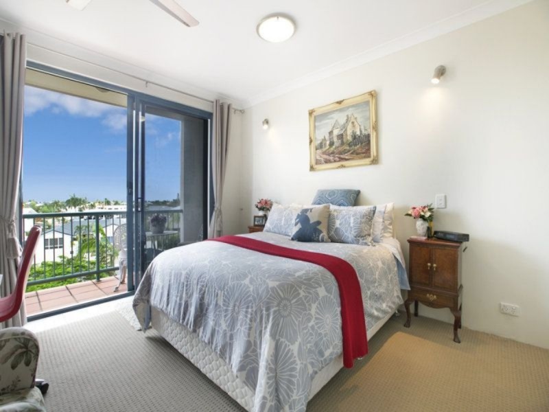 52/18-20 Masthead Drive, Raby Bay QLD 4163