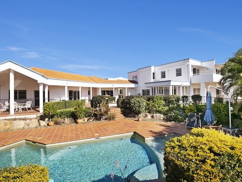 25 Mainsail Street, Birkdale QLD 4159