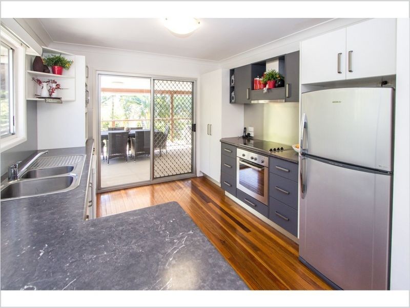 54 Warner Street, Wellington Point QLD 4160