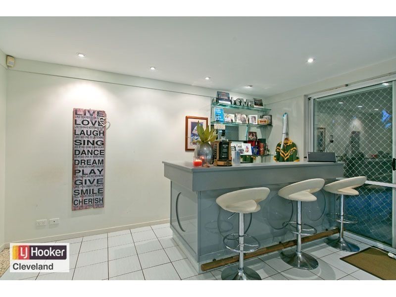 5 Captains Court, Raby Bay QLD 4163
