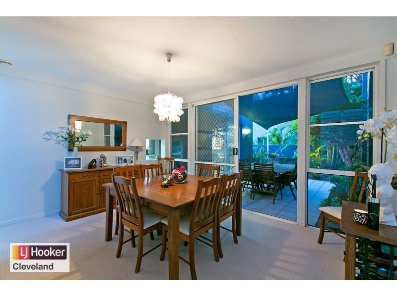 5 Captains Court, Raby Bay QLD 4163
