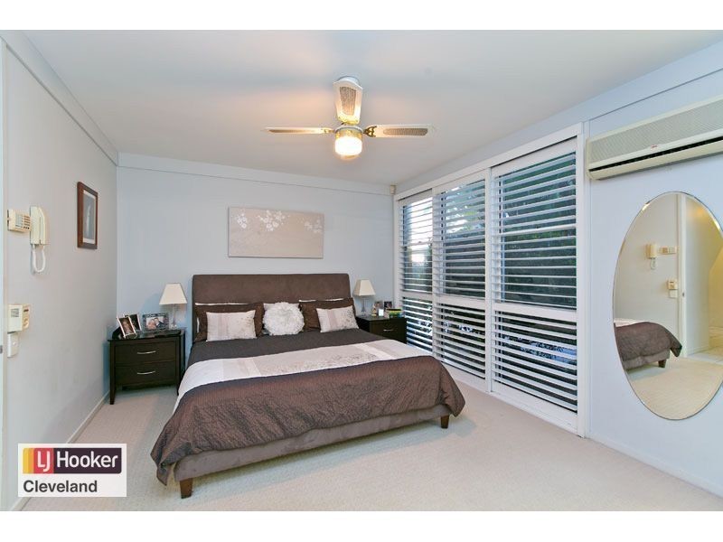 5 Captains Court, Raby Bay QLD 4163