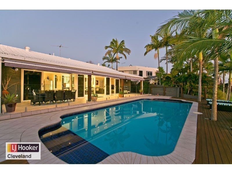 5 Captains Court, Raby Bay QLD 4163