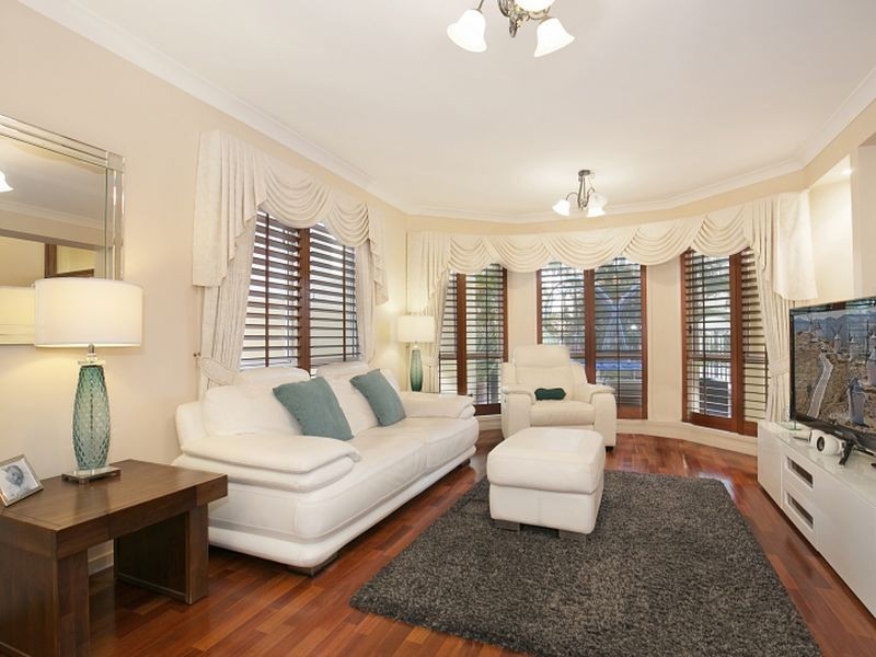 17 Sentinel Court, Raby Bay QLD 4163