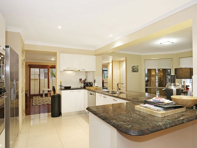 17 Sentinel Court, Raby Bay QLD 4163