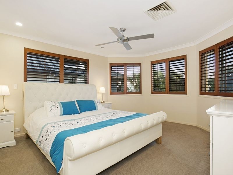 17 Sentinel Court, Raby Bay QLD 4163