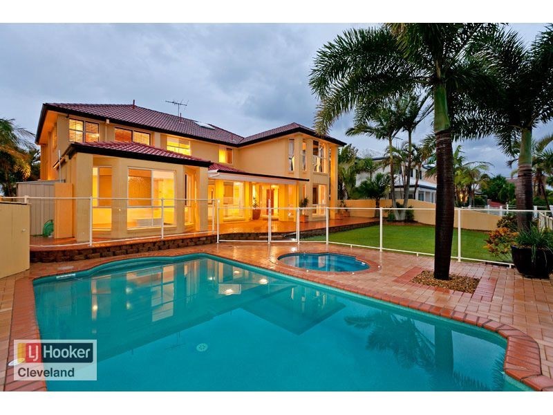 17 Sentinel Court, Raby Bay QLD 4163