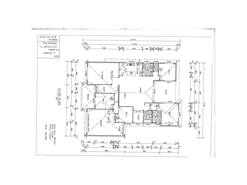 25 Caswell Crescent, Redland Bay QLD 4165 Floorplan