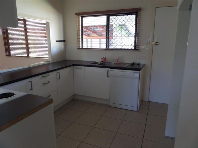 51 Thorne Road, Birkdale QLD 4159