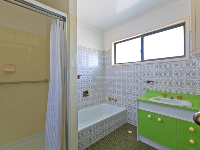 17 Ocean Street, Cleveland QLD 4163