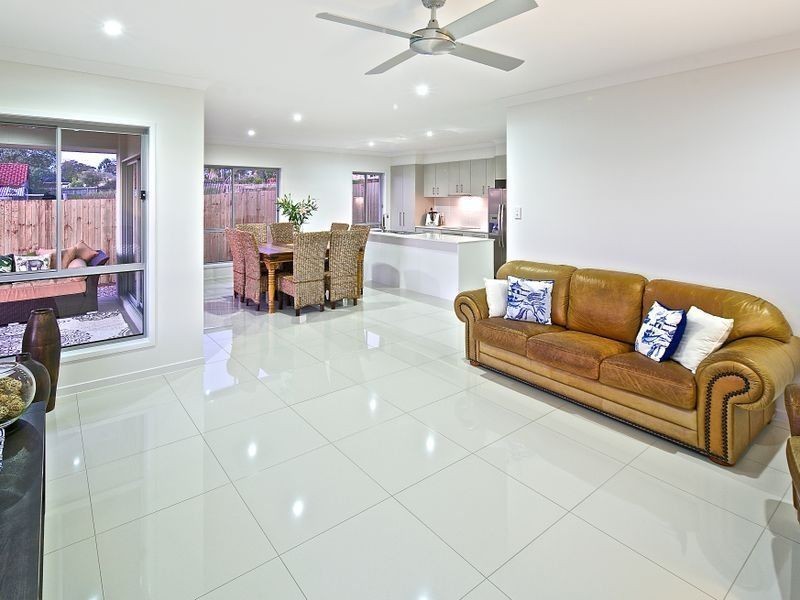 25 Fiddlewood Street, Victoria Point QLD 4165