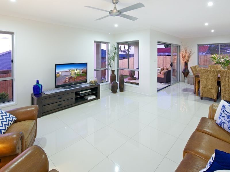 25 Fiddlewood Street, Victoria Point QLD 4165