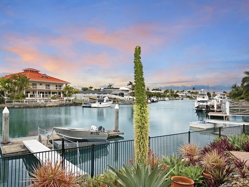30 Anchorage Drive, Raby Bay QLD 4163