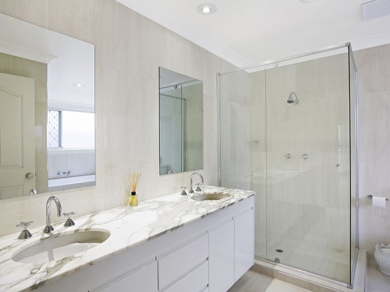 30 Anchorage Drive, Raby Bay QLD 4163