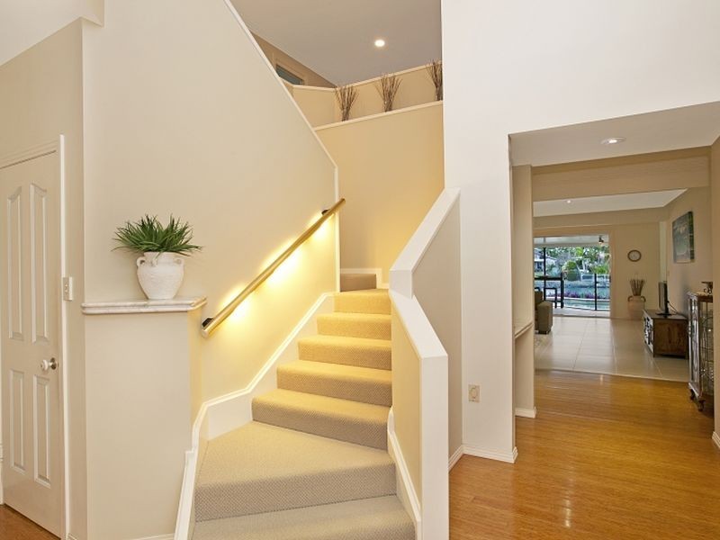 30 Anchorage Drive, Raby Bay QLD 4163