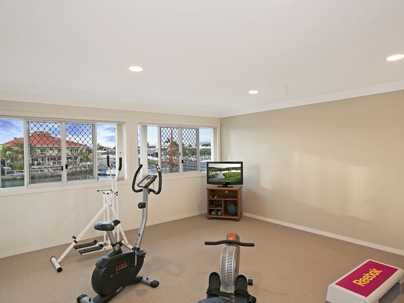 30 Anchorage Drive, Raby Bay QLD 4163