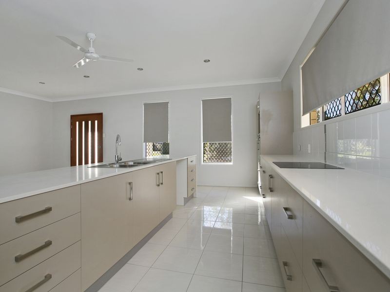 28 Marine Street, Redland Bay QLD 4165