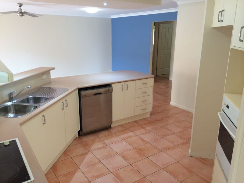 16 Pleasant Court, Cleveland QLD 4163