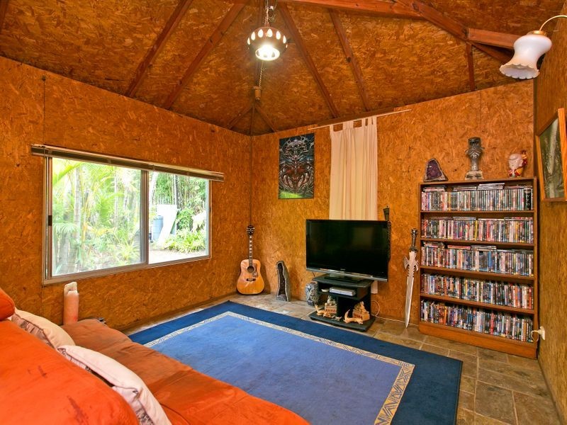 195 Waterloo Street, Cleveland QLD 4163