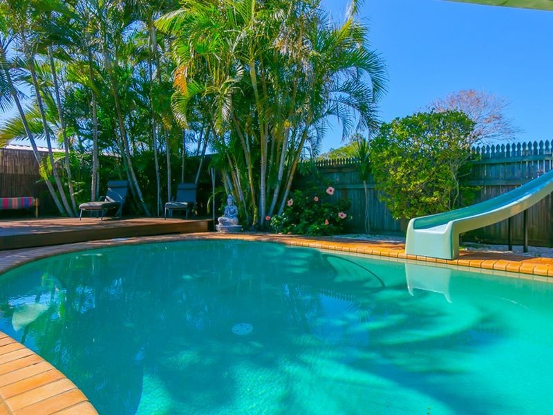 8 Isobell Court, Wellington Point QLD 4160