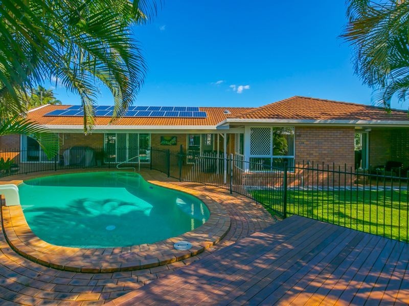 8 Isobell Court, Wellington Point QLD 4160