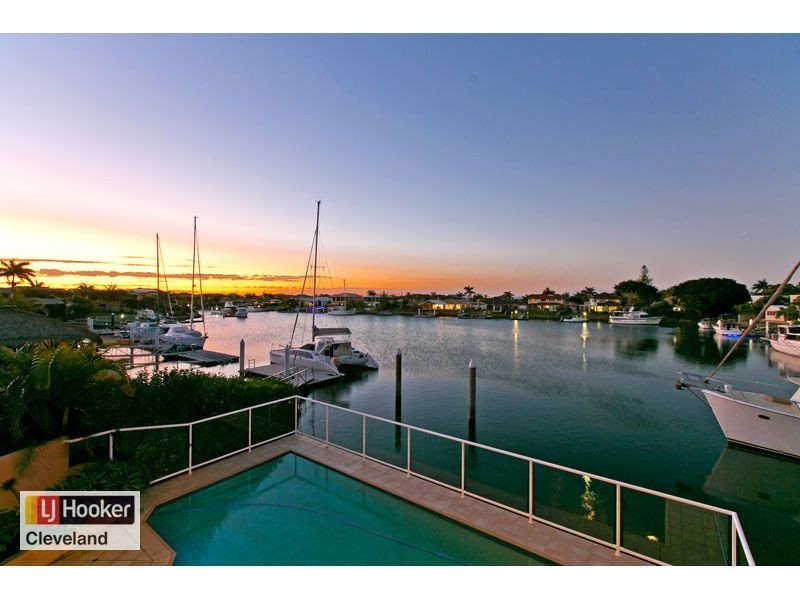 5 Martingale Court, Raby Bay QLD 4163