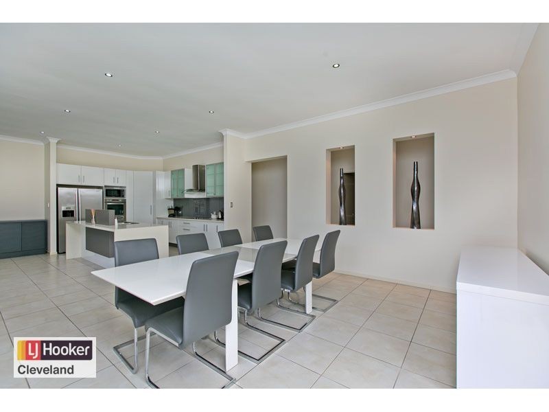 27 Aquila Street, Redland Bay QLD 4165