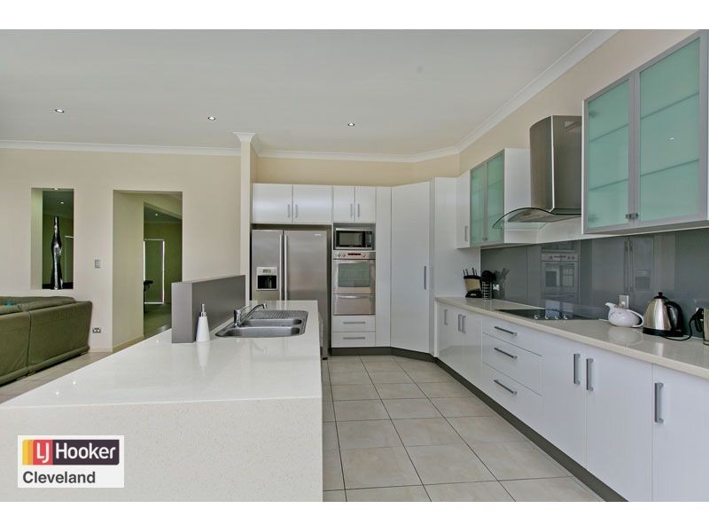 27 Aquila Street, Redland Bay QLD 4165