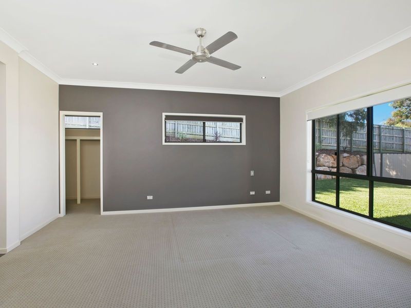 27 Aquila Street, Redland Bay QLD 4165