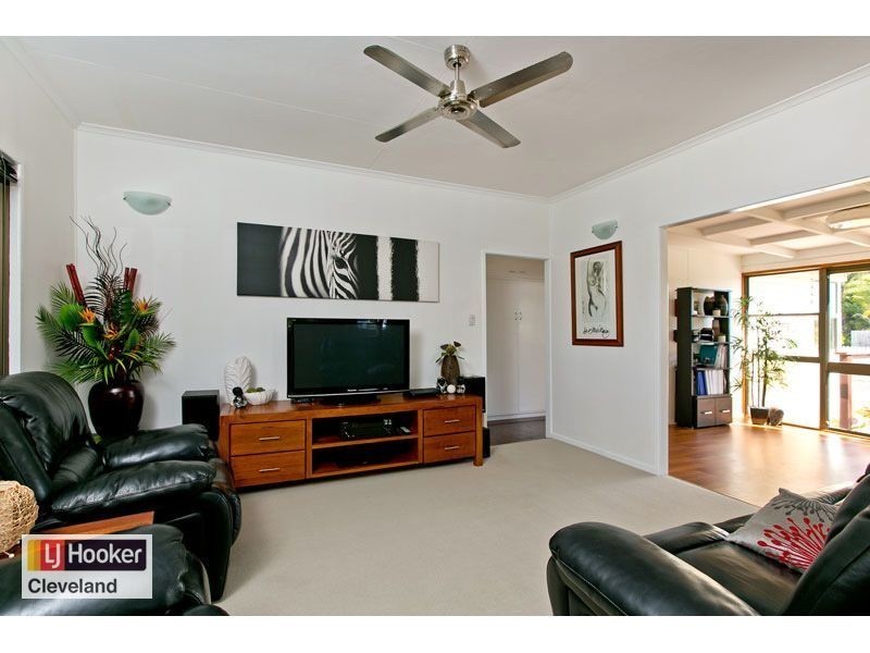 96 Collins Street, Redland Bay QLD 4165