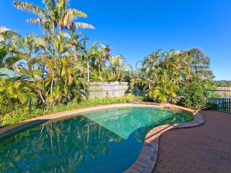 5 Montgomery Drive, Wellington Point QLD 4160