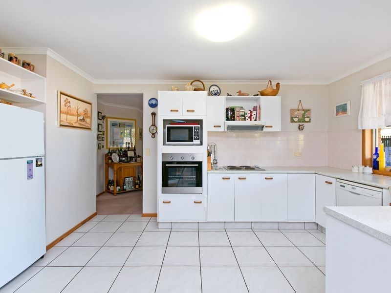 5 Montgomery Drive, Wellington Point QLD 4160