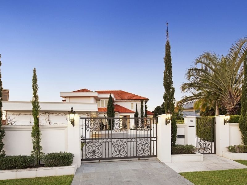 28 Keel Street, Birkdale QLD 4159