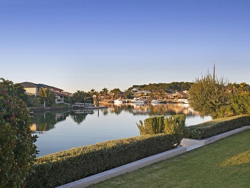 28 Keel Street, Birkdale QLD 4159