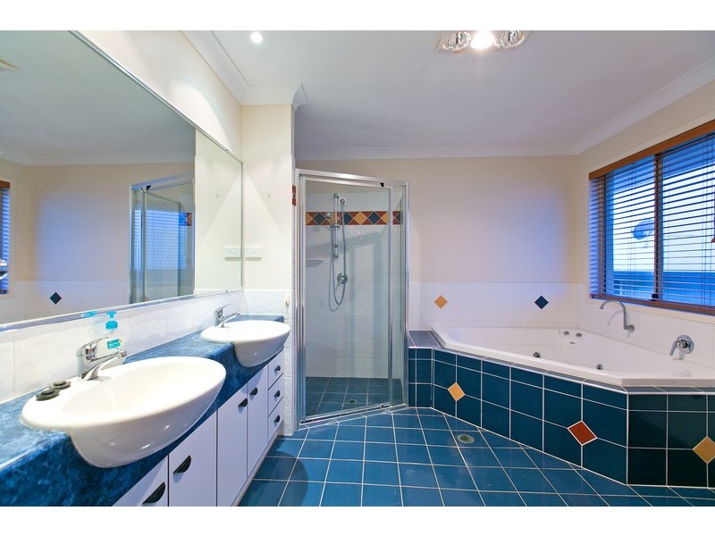 21 Jonbar Court, Thornlands QLD 4164