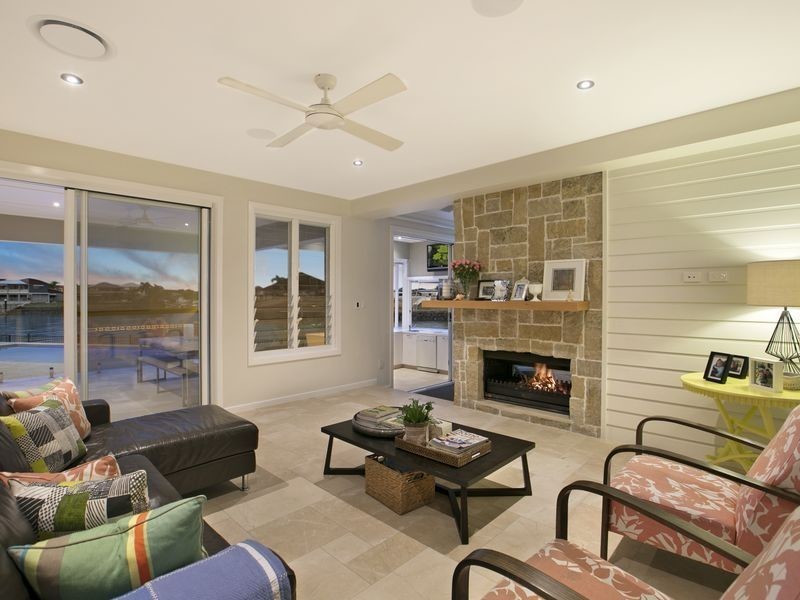 24 Voyagers Court, Raby Bay QLD 4163