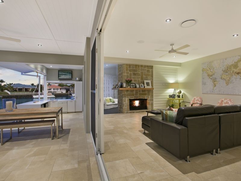 24 Voyagers Court, Raby Bay QLD 4163