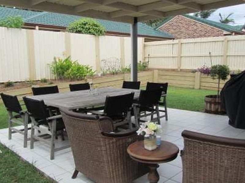 17 Myra Street, Birkdale QLD 4159