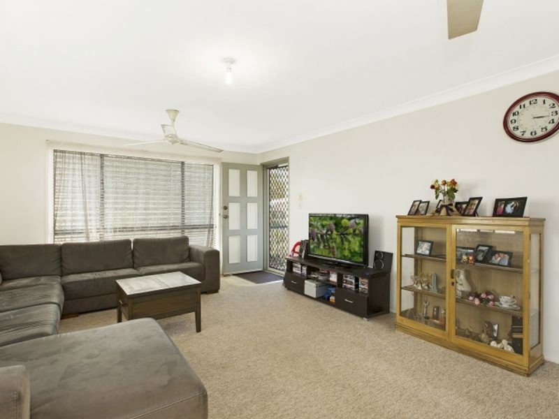 16 Joslin Street, Birkdale QLD 4159