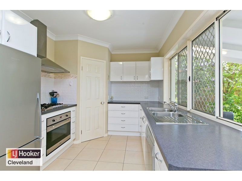 22 Shamrock Street, Ormiston QLD 4160