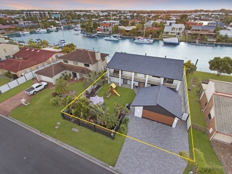 18 Bollard Court, Raby Bay QLD 4163