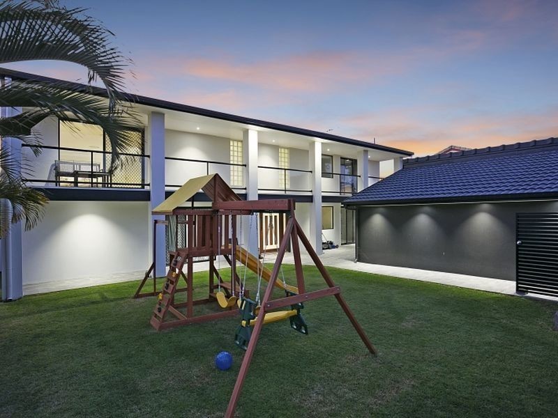 18 Bollard Court, Raby Bay QLD 4163
