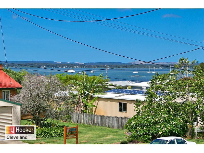 14 Base Street, Victoria Point QLD 4165